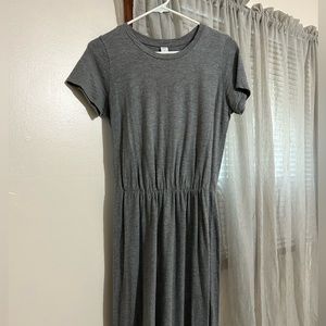 grey tshirt midi dress